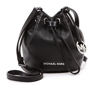 Michael Kors Jules drawstring bucket bag